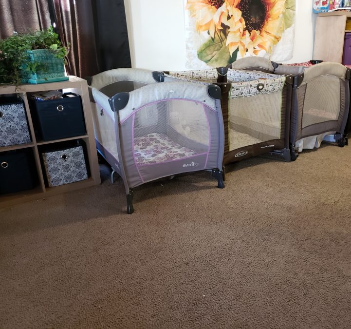 Nap room with pack-and-plays